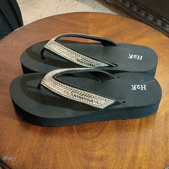 BRAND NEW H2K WOMEN"S BLACK RHINESTONES FLIP FLOPS SANDAL - Picture 9 of 16